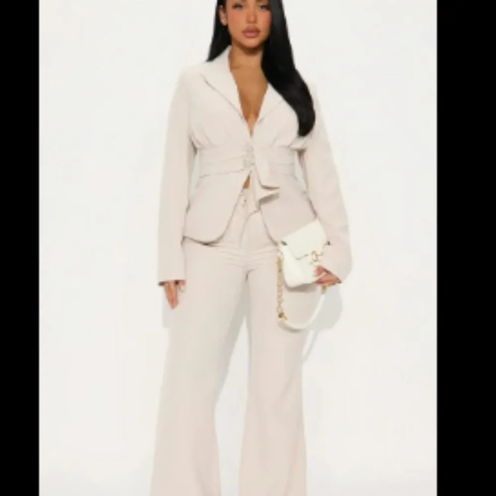 Fashion Nova Alina Blazer Pant Set - Picture 4 of 4